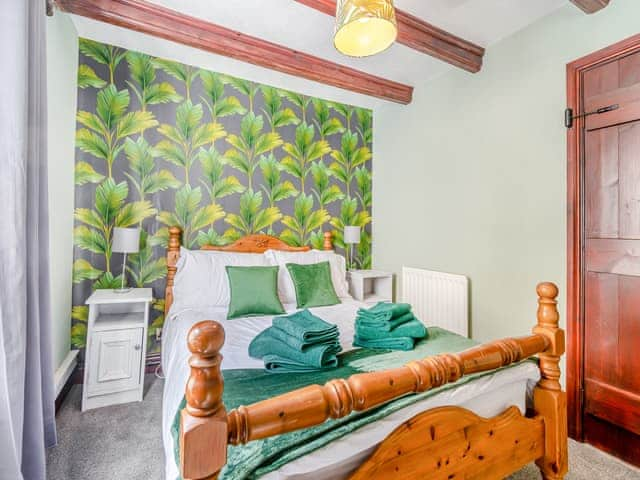 Double bedroom | Caedmon Cottage - Fishermans Cottages, Whitby