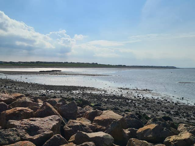 Herne Bay coast towards Whitstable | Vitamin Sea Residency, Herne Bay