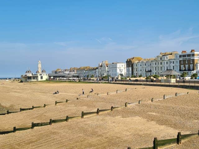 Herne Bay seafront | Vitamin Sea Residency, Herne Bay