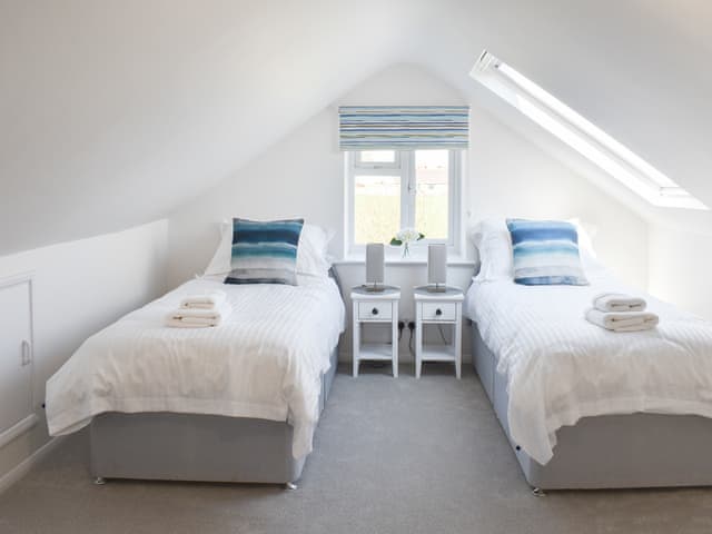 Twin bedroom 2 | Pebble Cottage, Middleton-on-Sea, near Bognor Regis