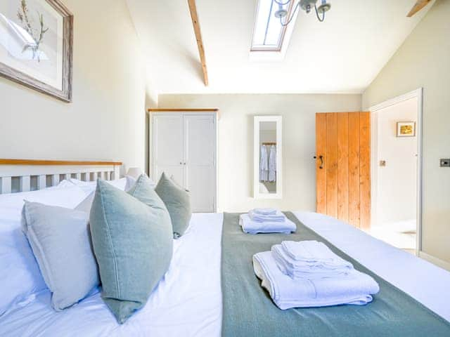 Double bedroom | Seven Spires, Walcott, near Lincoln