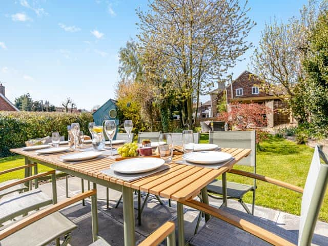 Outdoor eating area | Beech House, Wainfleet, near Skegness