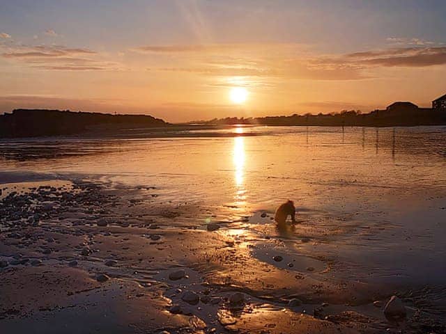 Middleton On Sea Sunset | Pebble Cottage, Middleton-on-Sea, near Bognor Regis