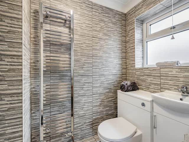 En-suite | The Beach Bungalow, Herne Bay