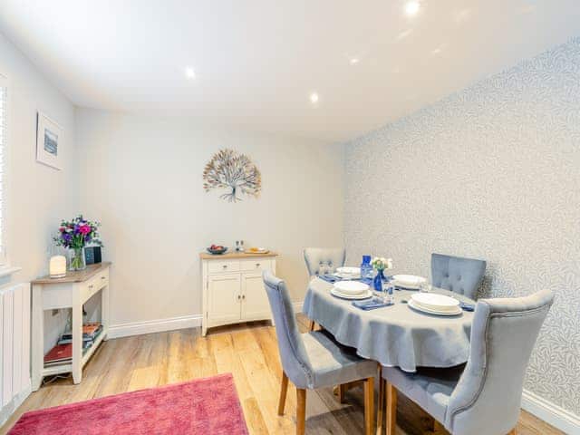 Dining room | Anne&rsquo;s Cottage, New Mills