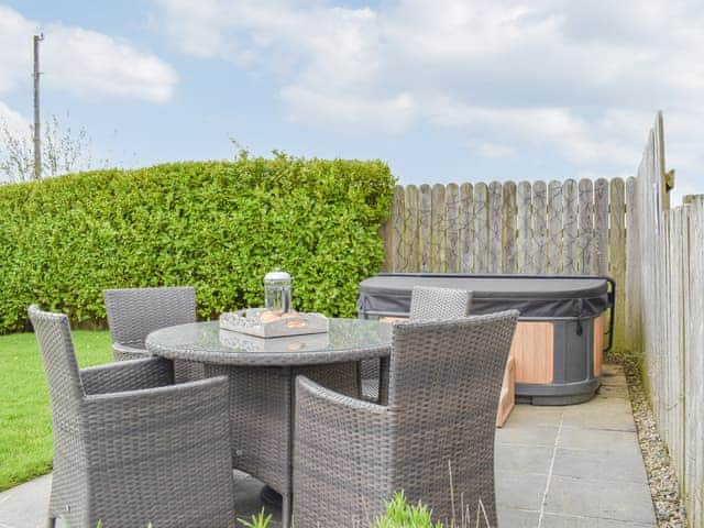 Outdoor area | The Tallet Barn - Knowle Farm, Marhamchurch, near Bude