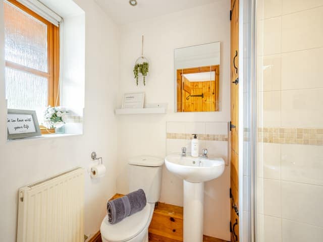 Shower room | Coed Y Gaer Annexe - Oswestry Retreats, Llansilin, near Oswestry