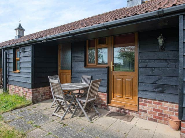 Exterior | Meadow View Cottage - Linley Farm Cottages, St Osyth