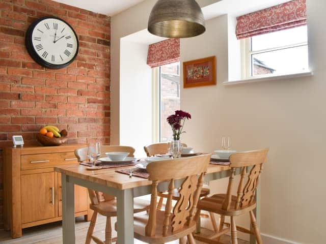 Dining Area | White Heather Barn, Swanwick