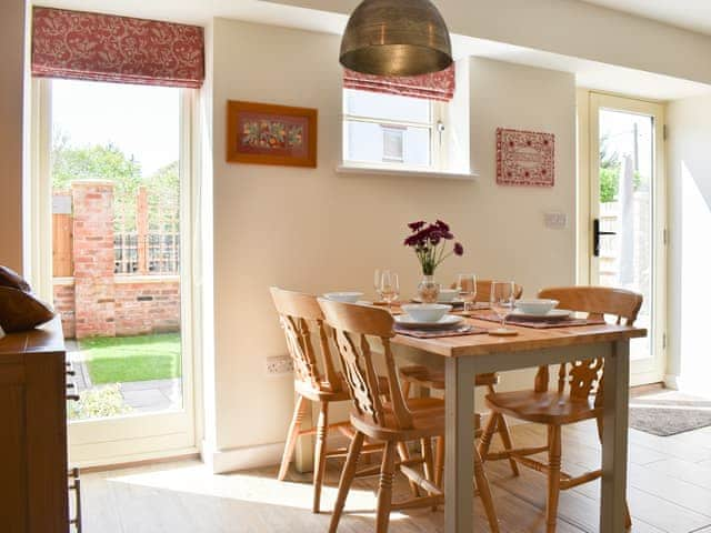 Dining Area | White Heather Barn, Swanwick