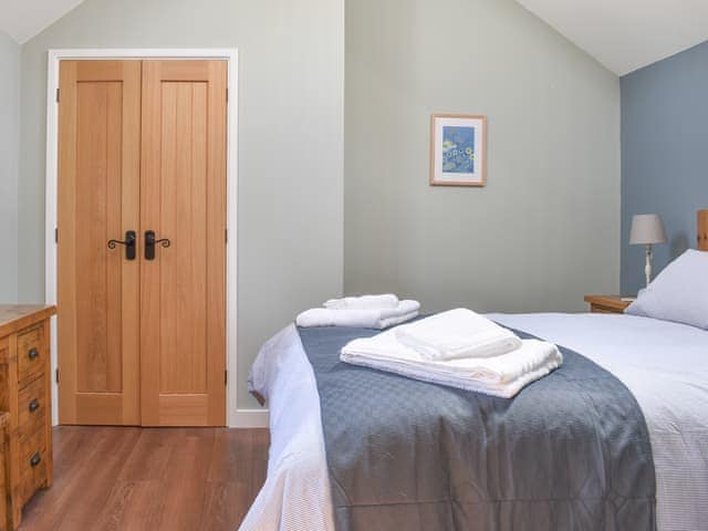 Double bedroom | White Heather Barn, Swanwick