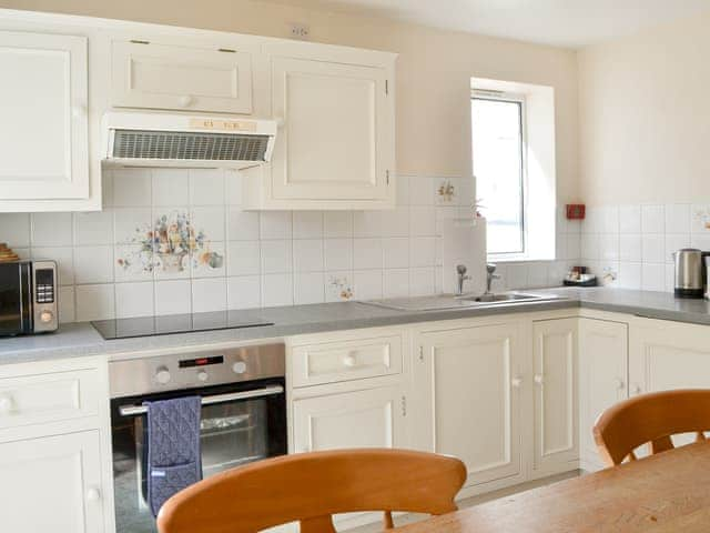 Kitchen | Duddon - Brigham Farm Apartments, Keswick