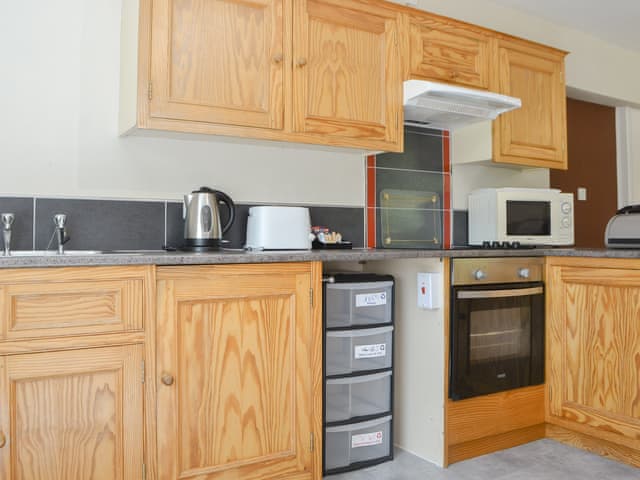 Kitchen area | Esk - Brigham Farm Apartments, Keswick