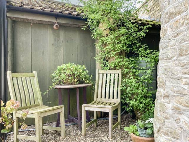 Sitting-out-area | Apple Barn, Applethwaite, near Keswick