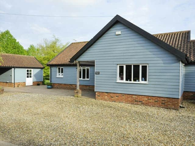 Exterior | Pear Tree Cottage, Southburgh, near Thetford