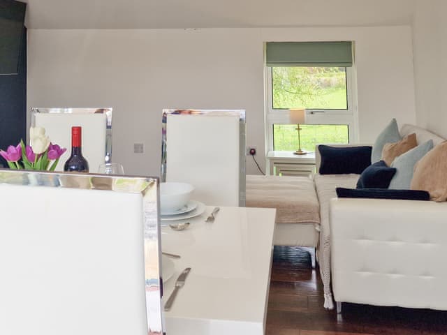 Open plan living space | The Gite at Wildflowers, Rowberrow