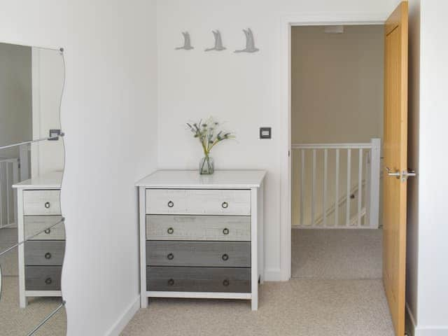 Twin bedroom | Coastal Soul - Seaside Escapes, Lake, near Sandown