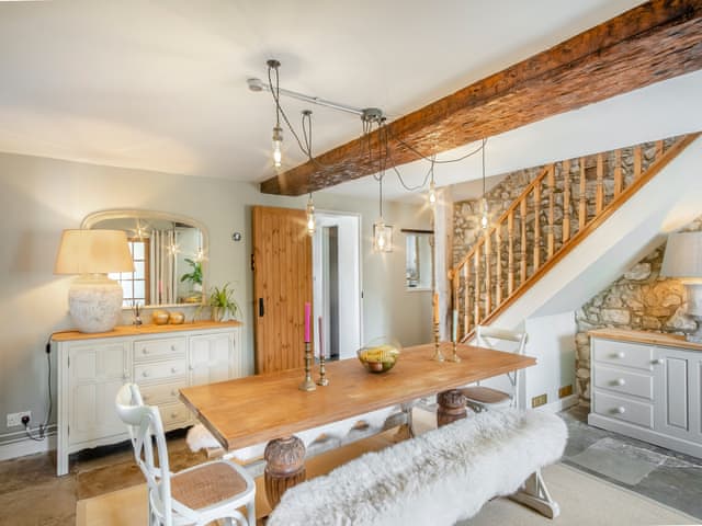 Dining room | Sandstones, Niton