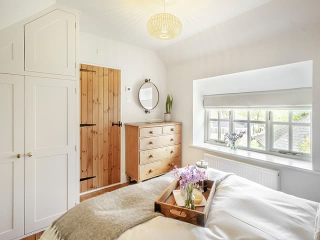 Double bedroom | Sandstones, Niton