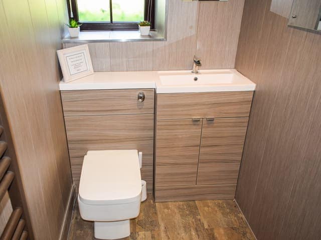 Shower room | The Studio at Malt Kiln Cottage, Grizebeck, near Kirkby-in-Furness