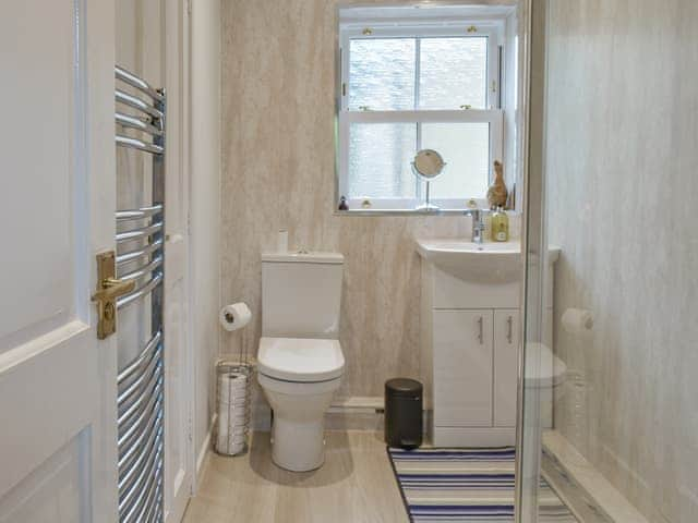 Shower room | Culloden Tower View, Richmond