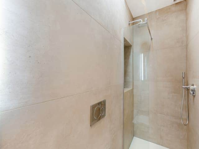 Shower room | Upstairs - Stanley House, Clitheroe