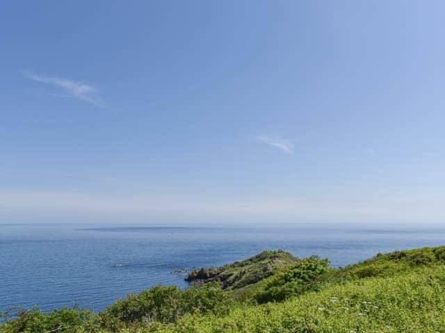 Coverack headland | Headlands Hideaway, Coverack