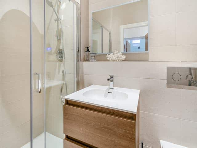 Shower room | Saltwater Suite, Whitby