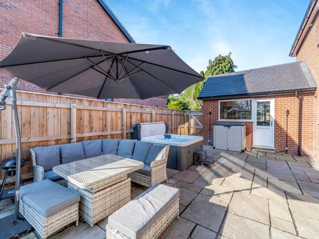 Patio | Lindengarth, Bridlington