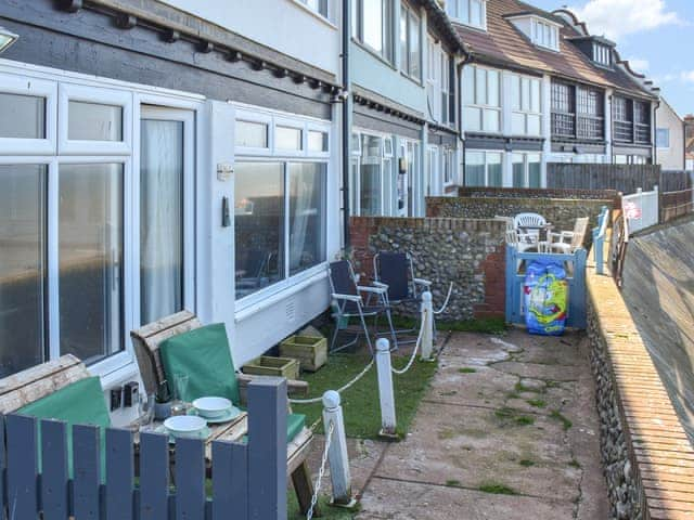 Sitting-out-area | Sea View, Sheringham