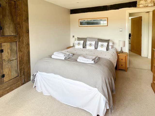 Double bedroom | Lavender House, Ewhurst Green, near Robertsbridge