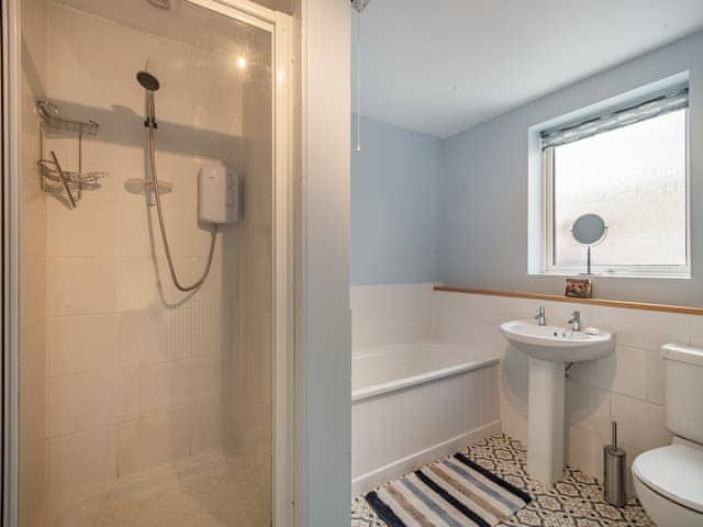 Bathroom | Little Dab, Brancaster Staithe, near King&rsquo;s Lynn