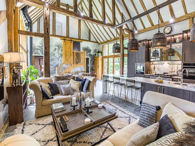 Open plan living space | Cloth Hall Holiday Homes - Cloth Workers Barn - Cloth Hall Holiday Homes , Smarden, near Ashford