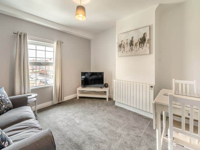 Living area | Bluebell Apartment - Fresh as a Daisy Apartments, Bridlington