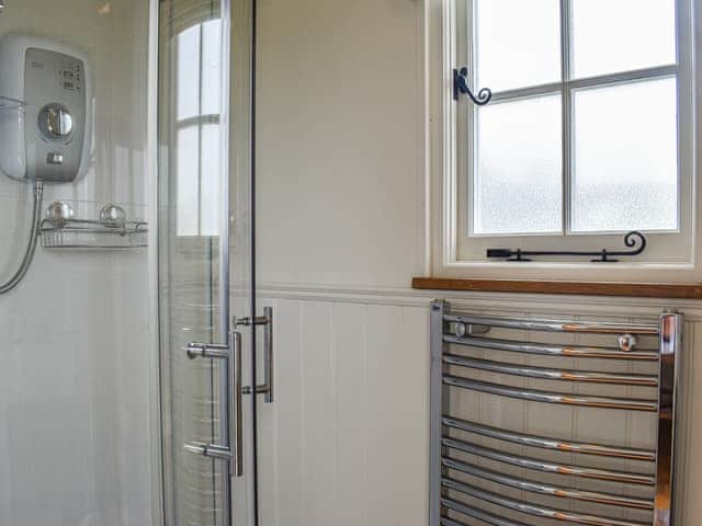 Bathroom | Shepherds Retreat, Little Polgooth, near Saint Austell