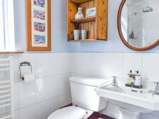 Shower room | Kennelman&rsquo;s, Sopley, near Christchurch