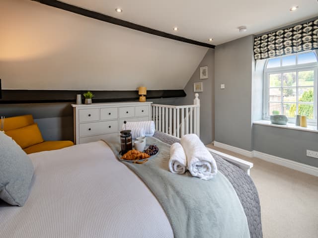 Double bedroom | Bo Peep Cottage, Thornton-Le-Dale