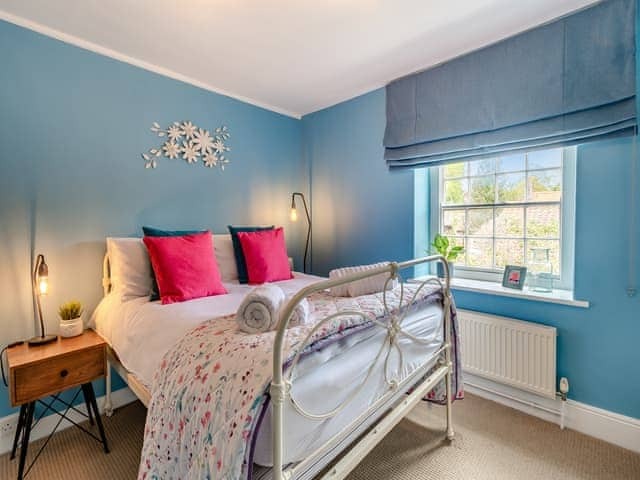 Double bedroom | Bo Peep Cottage, Thornton-Le-Dale