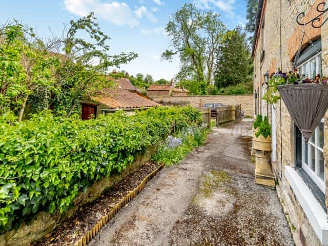 Exterior | Bo Peep Cottage, Thornton-Le-Dale