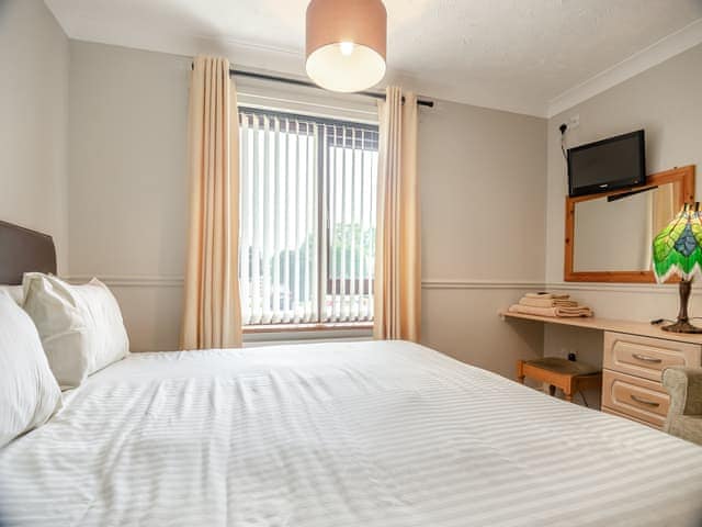 Double bedroom | Clover Cottage, Horsford