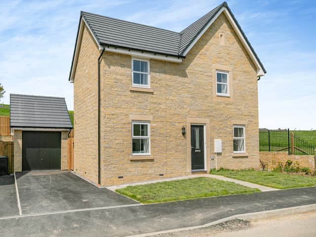 Exterior | Silkstone Crescent, Buxton