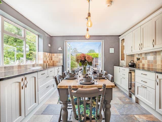 Kitchen/diner | Rose Cottage, Bratoft, near Burgh-le-Marsh