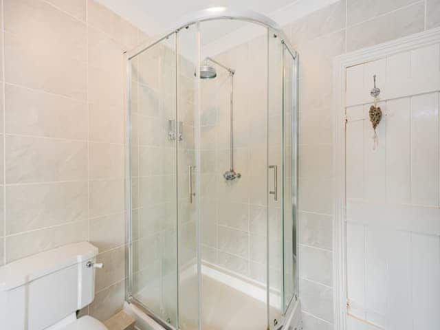 Bathroom | Rose Cottage, Bratoft, near Burgh-le-Marsh