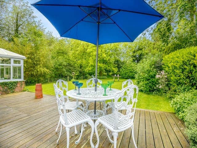 Decking | Rose Cottage, Bratoft, near Burgh-le-Marsh