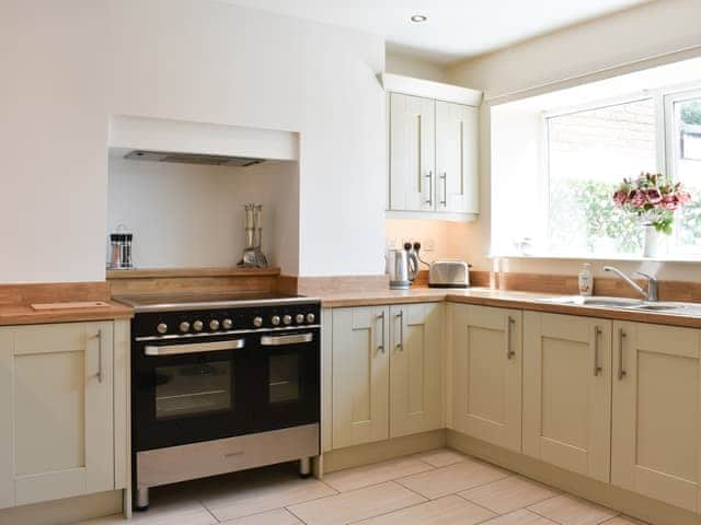 Kitchen | The Graph&rsquo;s Gaff, Aycliffe Village