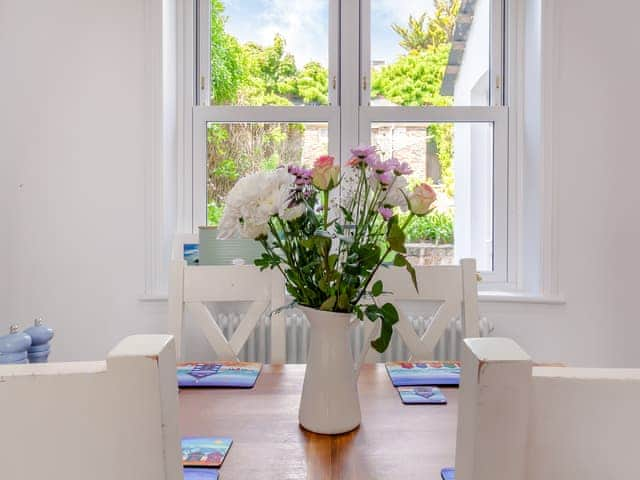 Dining Area | Happy House, Brighton