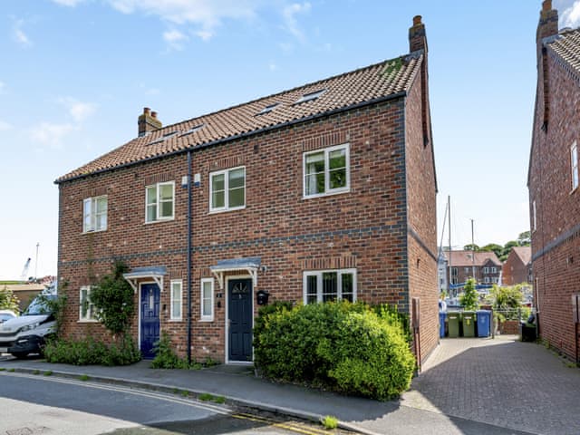 Exterior | The Signal House, Whitby