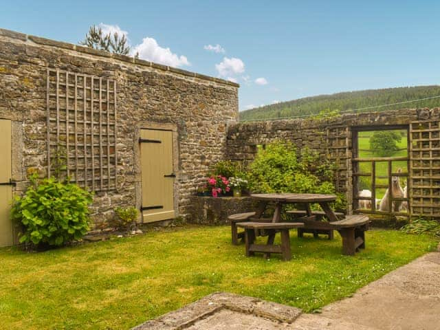 Sitting-out-area | The Shippon, Barden, near Skipton