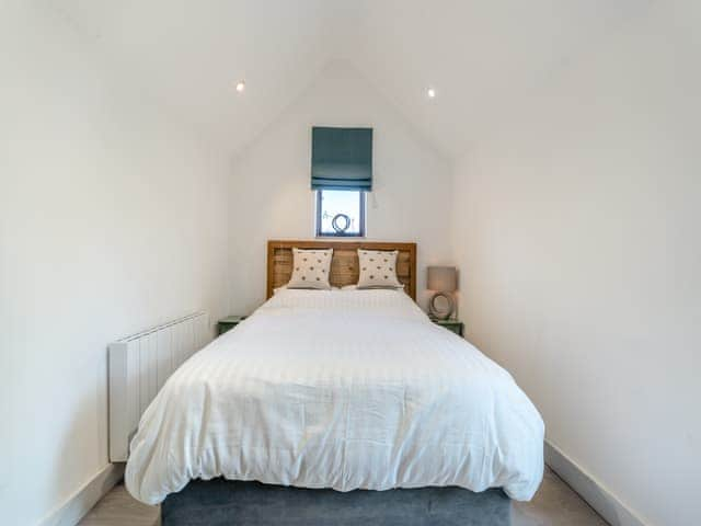 Double bedroom | Red Brick Barn - Mayfield Retreats, Burton Pedwardine, near Sleaford