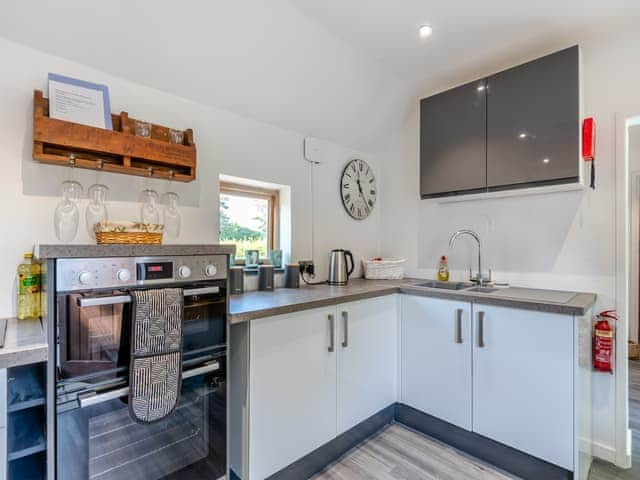 Kitchen | Red Brick Barn - Mayfield Retreats, Burton Pedwardine, near Sleaford